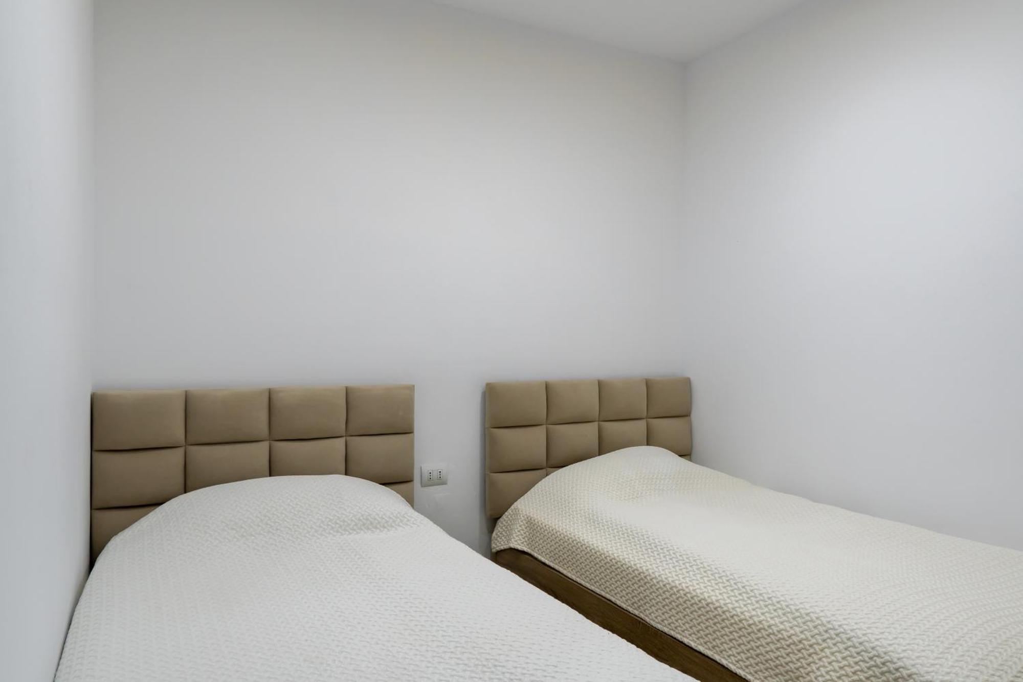 Vlorë Royal Aparthotel מראה חיצוני תמונה