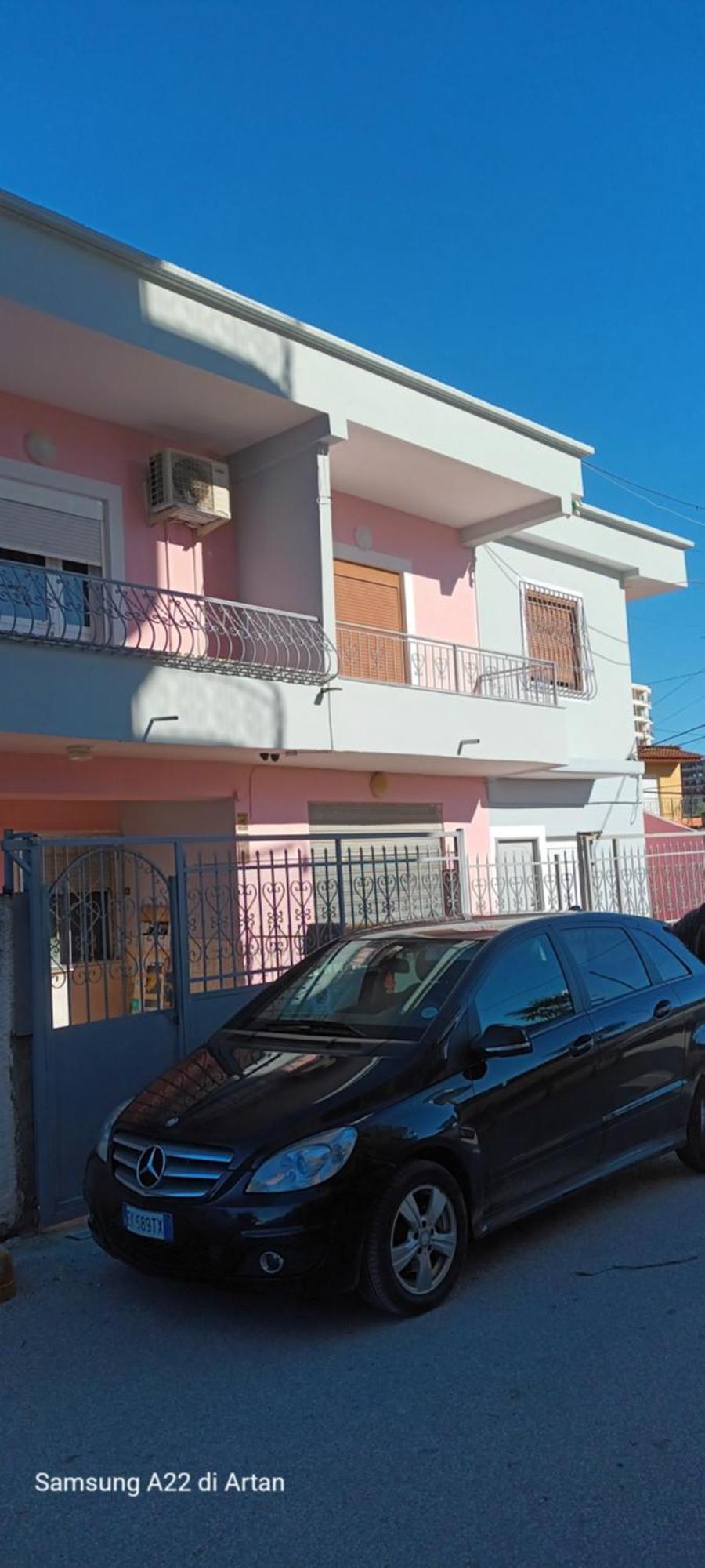Vlorë Royal Aparthotel מראה חיצוני תמונה