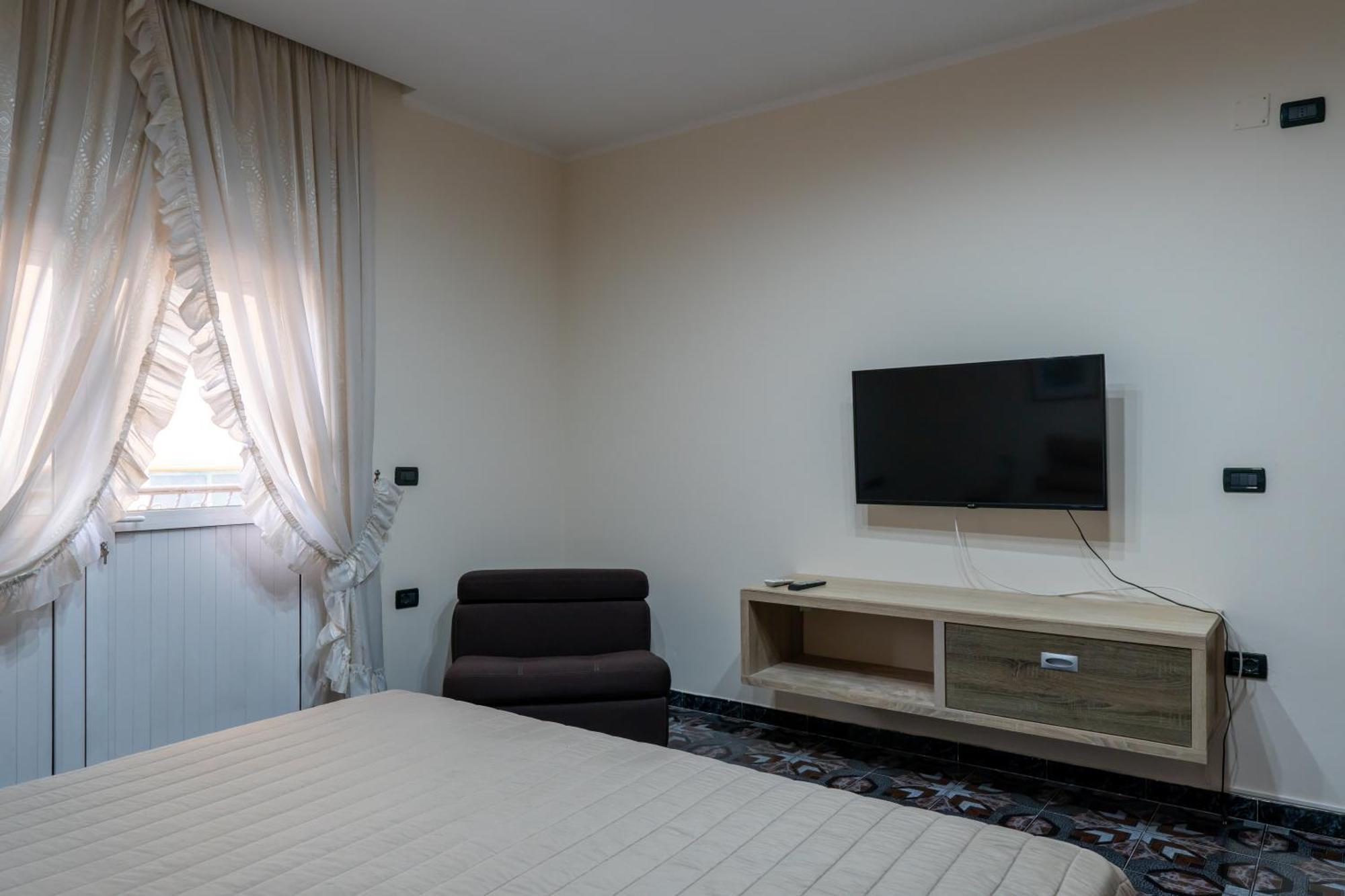 Vlorë Royal Aparthotel מראה חיצוני תמונה